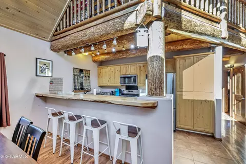 Kitchen - 3028 Mearns Ln, Overgaard, AZ 85933 photo 1 of 4