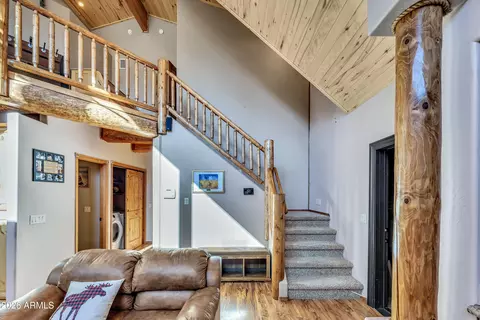 Entry Way - 3028 Mearns Ln, Overgaard, AZ 85933 photo 1 of 2