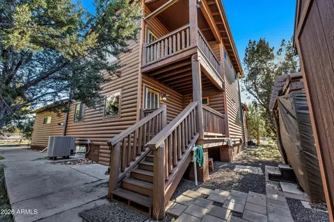 Exterior - 3028 Mearns Ln, Overgaard, AZ 85933 photo 7 of 8