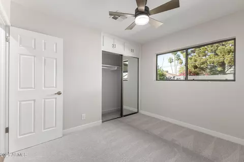 Bedroom - 3318 E Montecito Ave, Phoenix, AZ 85018 photo 4 of 6
