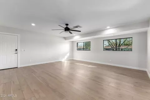 Living - 3318 E Montecito Ave, Phoenix, AZ 85018 photo 1 of 3
