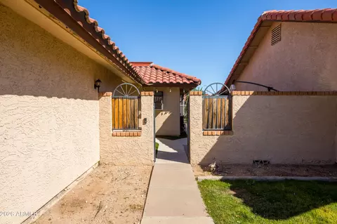 5210 E Coronado Cir, Phoenix, AZ 85044 photo 27