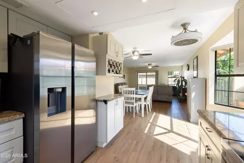 5210 E Coronado Cir, Phoenix, AZ 85044 photo 8