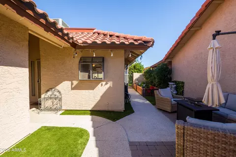 5210 E Coronado Cir, Phoenix, AZ 85044 photo 19