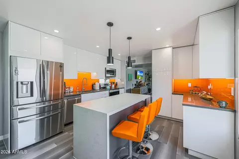 Kitchen - 2201 E Marilyn Rd, Phoenix, AZ 85022 photo 3 of 8