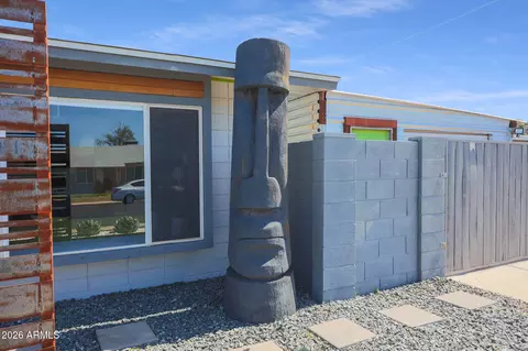 Exterior - 2201 E Marilyn Rd, Phoenix, AZ 85022 photo 2 of 11