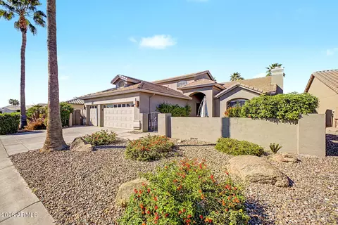 10222 E Arrowvale Dr, Sun Lakes, AZ 85248
