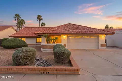 6713 W Kerry Ln, Glendale, AZ 85308
