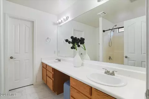 2018 E Wahalla Ln, Phoenix, AZ 85024 photo 23