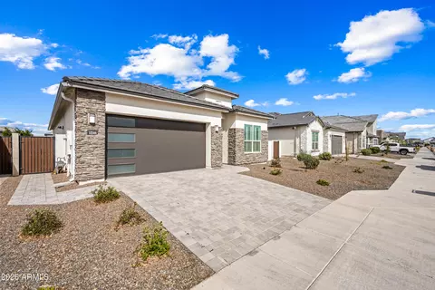 10544 W Harmony Ln, Peoria, AZ 85382