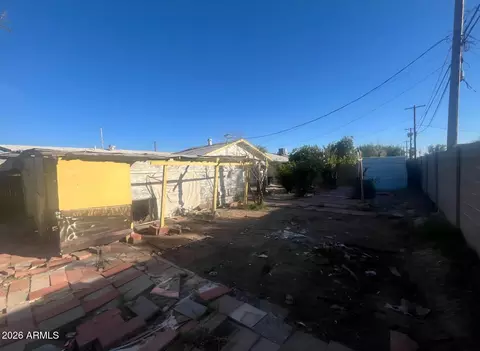 Exterior - 4644 N 30th Ave, Phoenix, AZ 85017 photo 2 of 3