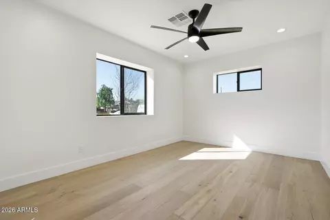 Other - 4348 E Mitchell Dr, Phoenix, AZ 85018 photo 4 of 5