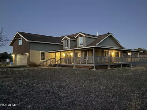 2185 Graphite Rd, Clay Springs, AZ 85923