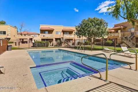 303 N Miller Rd N #2002, Scottsdale, AZ 85257