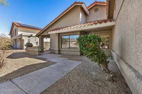 Exterior - 12617 S 39th Pl, Phoenix, AZ 85044 photo 2 of 6