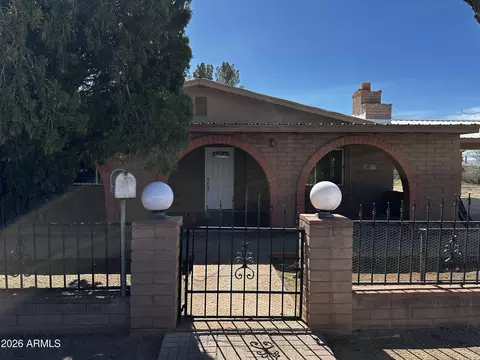 217 E 21st St, Douglas, AZ 85607