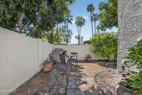 Exterior - 5019 E Siesta Dr #1, Phoenix, AZ 85044 photo 6 of 11