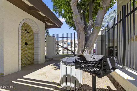 Exterior - 5019 E Siesta Dr #1, Phoenix, AZ 85044 photo 8 of 11