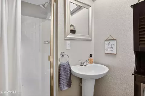 Bath - 5019 E Siesta Dr #1, Phoenix, AZ 85044 photo 3 of 3