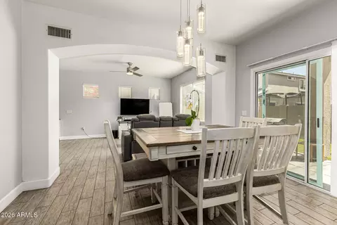 Dining - 4237 E Orchid Ln, Gilbert, AZ 85296 photo 2 of 2