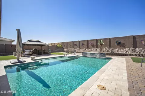 12512 W Lamar Ct, Glendale, AZ 85307