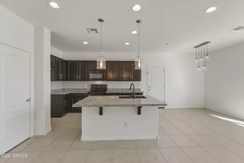 Kitchen - 9827 E Kinetic Dr, Mesa, AZ 85212 photo 2 of 5