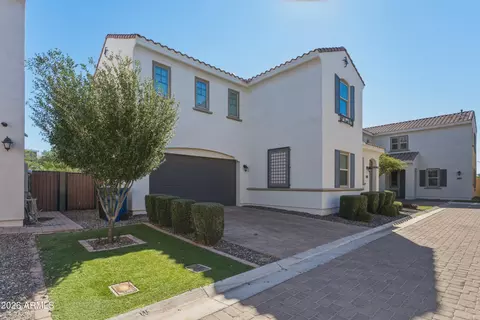 Exterior - 9827 E Kinetic Dr, Mesa, AZ 85212 photo 2 of 6
