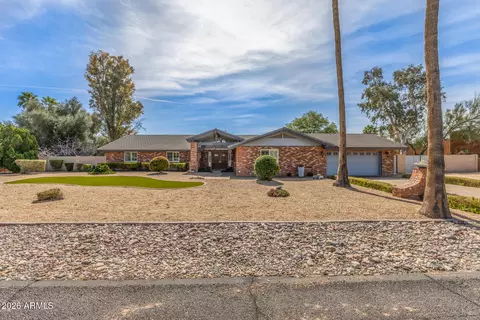 4933 W Fallen Leaf Ln, Glendale, AZ 85310