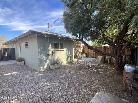 Exterior - 1601 W Lamar Rd, Phoenix, AZ 85015 photo 5 of 9