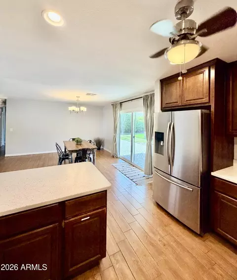 Kitchen - 1601 W Lamar Rd, Phoenix, AZ 85015 photo 1 of 3