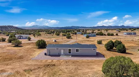 1496 E Whirlpool Dr, Paulden, AZ 86334 photo 15