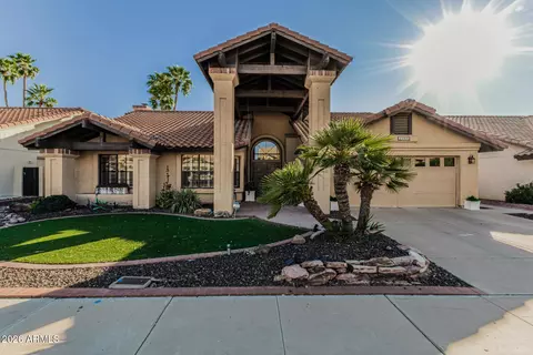 6963 W Kimberly Way, Glendale, AZ 85308