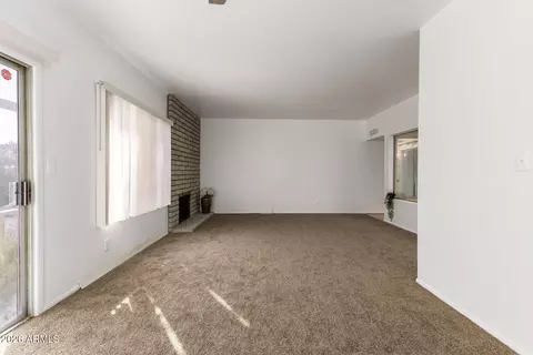 Living - 4901 E Magic Stone Dr, Phoenix, AZ 85044 photo 3 of 5