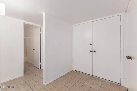 Entry Way - 4901 E Magic Stone Dr, Phoenix, AZ 85044 photo 1 of 2