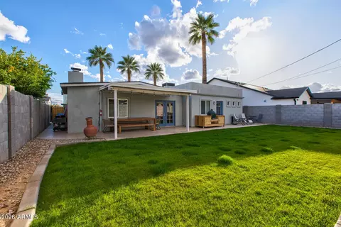 Exterior - 4414 E Montecito Ave, Phoenix, AZ 85018 photo 7 of 9