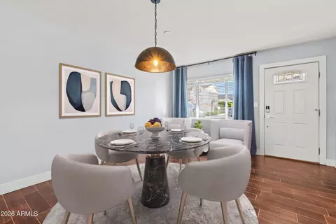Dining - 4414 E Montecito Ave, Phoenix, AZ 85018 photo 1 of 2
