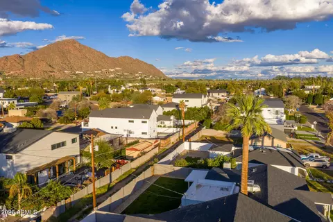 View/Area - 4414 E Montecito Ave, Phoenix, AZ 85018 photo 4 of 4