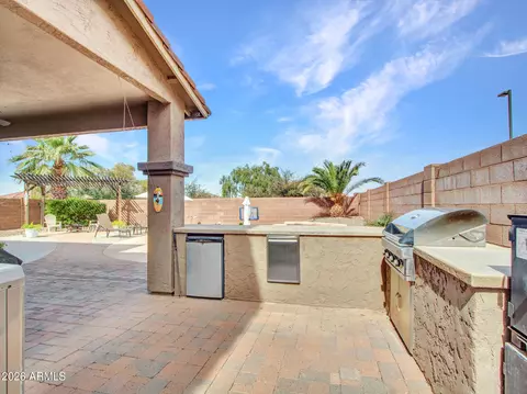 Exterior - 3700 E Vallejo Dr, Gilbert, AZ 85298 photo 6 of 15