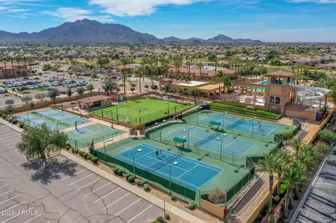 View/Area - 3700 E Vallejo Dr, Gilbert, AZ 85298 photo 12 of 19