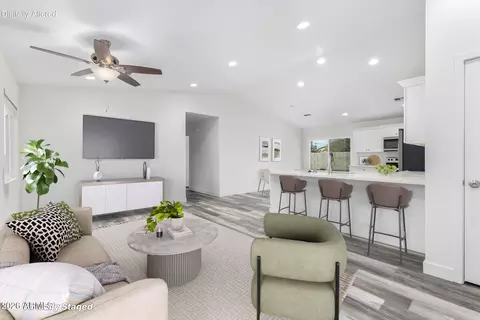 860 S Main St, Coolidge, AZ 85128