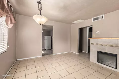 Living - 2018 S 3rd Dr, Phoenix, AZ 85003 photo 2 of 2