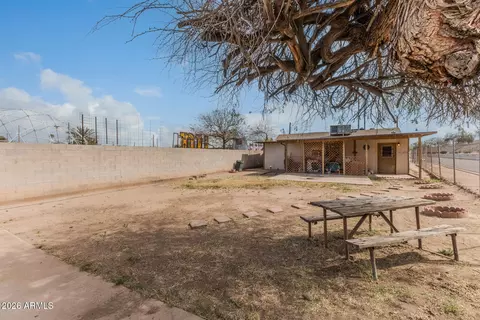 Exterior - 2018 S 3rd Dr, Phoenix, AZ 85003 photo 3 of 4