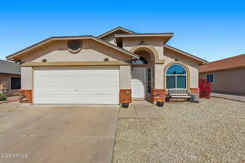 8820 E Dartmouth St, Mesa, AZ 85207