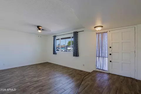 1051 W Dixon St, Mesa, AZ 85201 photo 8