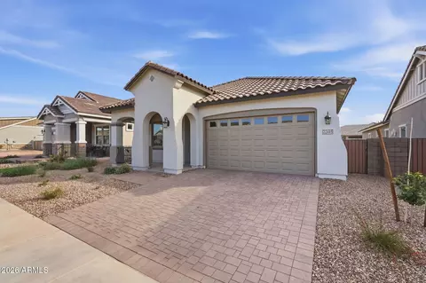 22445 E Cattle Dr, Queen Creek, AZ 85142