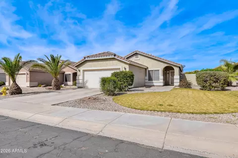 3126 E Desert Ln, Gilbert, AZ 85234