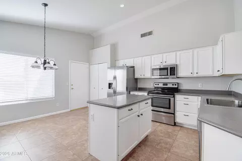 Kitchen - 3126 E Desert Ln, Gilbert, AZ 85234 photo 2 of 6