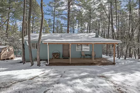 3741 N Cochise Ln, Pine, AZ 85544