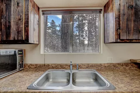 Kitchen - 3741 N Cochise Ln, Pine, AZ 85544 photo 3 of 4