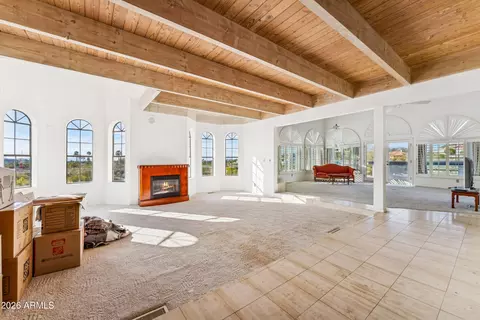 Living - 1002 E Coral Gables Dr, Phoenix, AZ 85022 photo 1 of 5